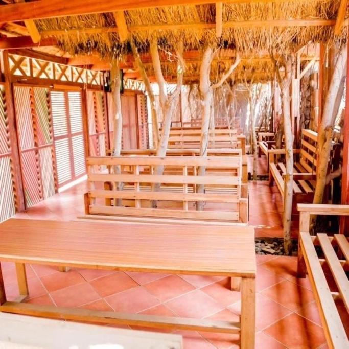 Dc Ambassadors Hotel Dawhwenya Exterior photo